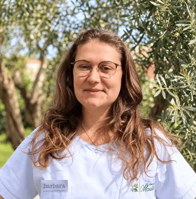 Portrait de Barbara B. figurant sur le site du Mas du Moulin