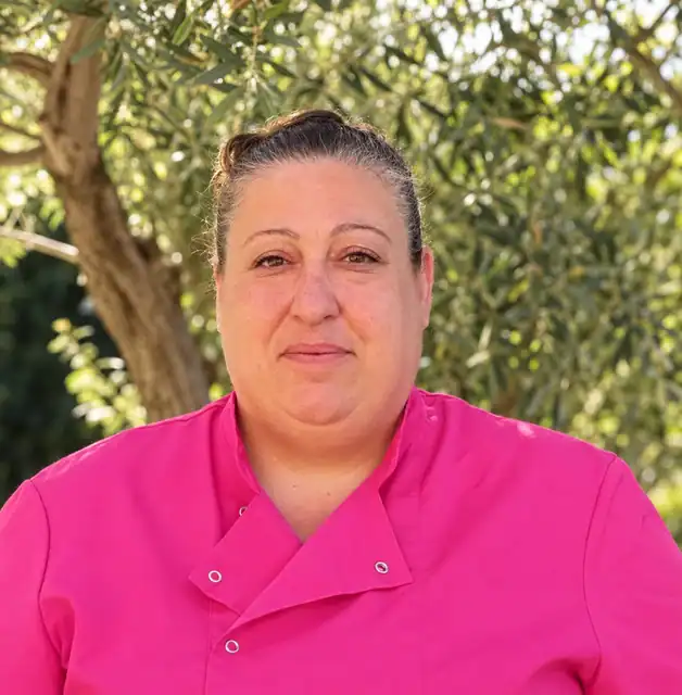 Portrait de Sarah T. figurant sur le site du Mas du Moulin
