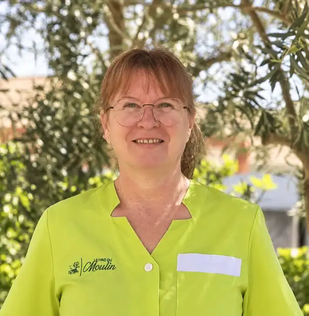 Portrait de Valérie C. figurant sur le site du Mas du Moulin